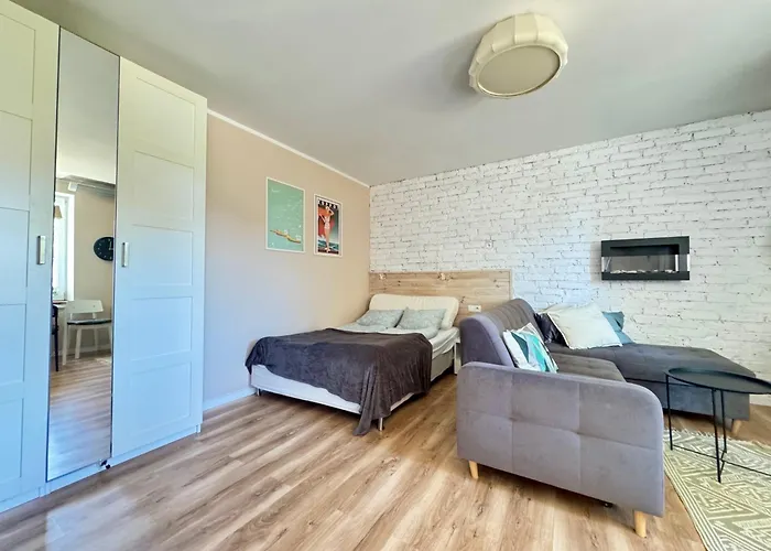 685 - Work & Vacation